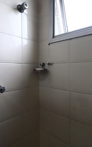 Apartamento para alugar com 65m², 2 quartos e 1 vagaBanheiro