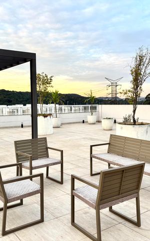 Apartamento à venda com 44m², 2 quartos e 1 vaga Apartamento à venda com 44m², 2 quartos e 1 vagaÁrea comum