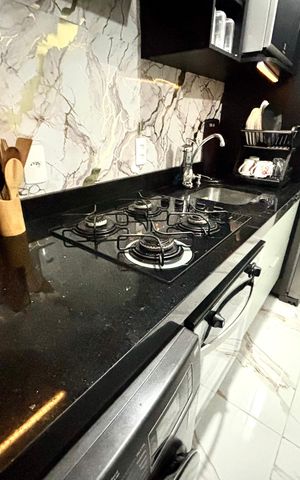 Apartamento à venda com 44m², 2 quartos e 1 vaga Apartamento à venda com 44m², 2 quartos e 1 vagaCozinha - Armários