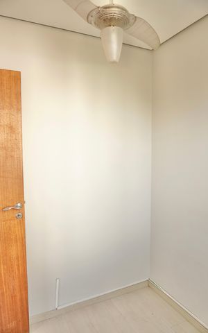 Apartamento à venda com 160m², 3 quartos e 3 vagas Apartamento à venda com 160m², 3 quartos e 3 vagasÁrea de Serviço