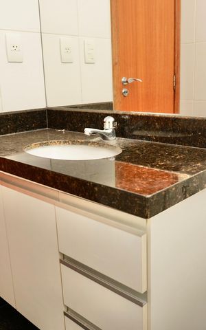 Apartamento à venda com 160m², 3 quartos e 3 vagas Apartamento à venda com 160m², 3 quartos e 3 vagasBanheiro Social