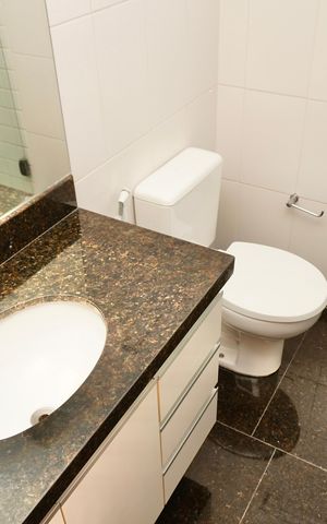Apartamento à venda com 160m², 3 quartos e 3 vagas Apartamento à venda com 160m², 3 quartos e 3 vagasBanheiro Social