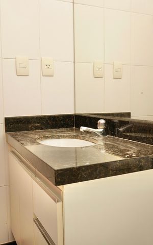 Apartamento à venda com 160m², 3 quartos e 3 vagas Apartamento à venda com 160m², 3 quartos e 3 vagasSuíte - Banheiro