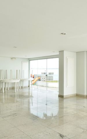 Apartamento à venda com 160m², 3 quartos e 3 vagas Apartamento à venda com 160m², 3 quartos e 3 vagasÁrea comum - Salão de festas
