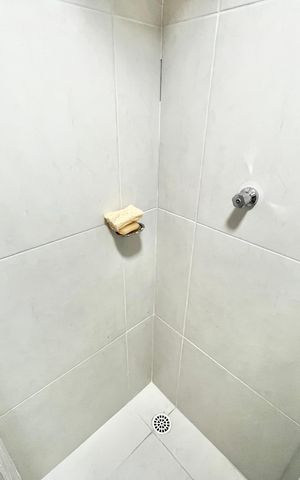 Studio para alugar com 26m², 1 quarto e sem vaga Studio para alugar com 26m², 1 quarto e sem vagaBanheiro