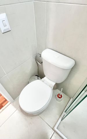 Studio para alugar com 26m², 1 quarto e sem vaga Studio para alugar com 26m², 1 quarto e sem vagaBanheiro