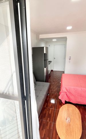 Studio para alugar com 26m², 1 quarto e sem vaga Studio para alugar com 26m², 1 quarto e sem vagaVaranda