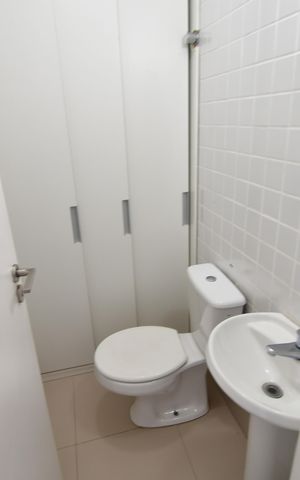 Apartamento à venda com 130m², 3 quartos e 3 vagasBanheiro de serviço