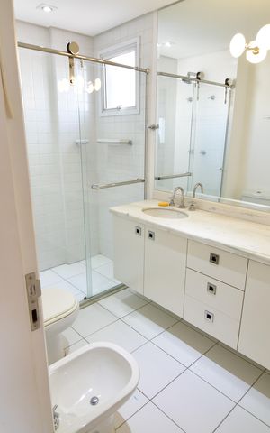 Apartamento à venda com 130m², 3 quartos e 3 vagasBanheiro Suíte