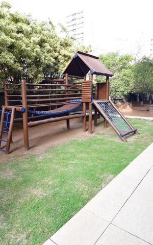 Apartamento à venda com 130m², 3 quartos e 3 vagasÁrea comum - Playground