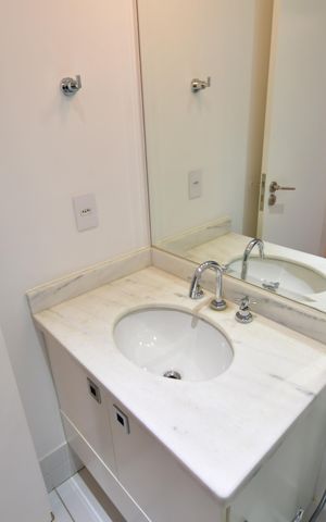 Apartamento à venda com 130m², 3 quartos e 3 vagasBanheiro Social