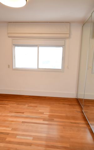 Apartamento à venda com 130m², 3 quartos e 3 vagasQuarto 3 - Suíte