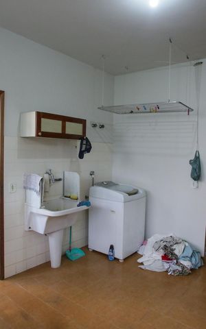 Casa à venda com 285m², 3 quartos e 5 vagasÁrea de Serviço