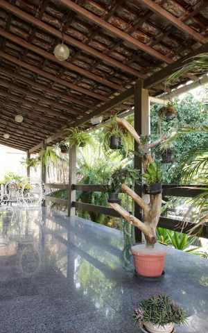 Casa à venda com 285m², 3 quartos e 5 vagasVaranda