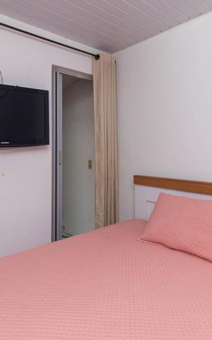 Casa de condomínio à venda com 48m², 2 quartos e 1 vaga Casa de condomínio à venda com 48m², 2 quartos e 1 vagaQuarto 2