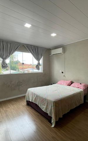 Casa à venda com 230m², 4 quartos e 1 vaga