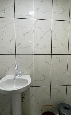 Casa à venda com 230m², 4 quartos e 1 vaga