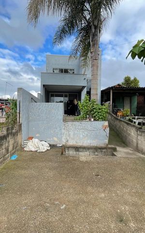 Casa à venda com 230m², 4 quartos e 1 vaga