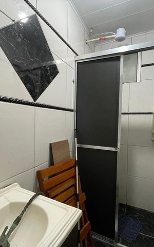 Casa à venda com 230m², 4 quartos e 1 vaga