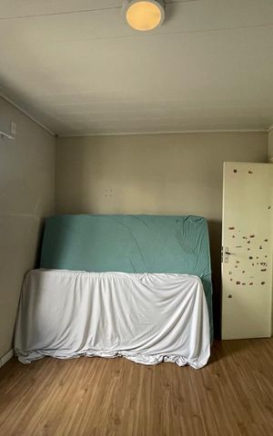 Casa à venda com 230m², 4 quartos e 1 vaga