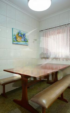 Casa à venda com 500m², 4 quartos e 4 vagas