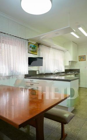 Casa à venda com 500m², 4 quartos e 4 vagas