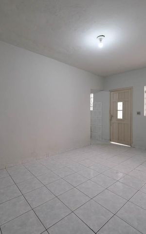 Casa para alugar com 50m², 1 quarto e sem vagaSala
