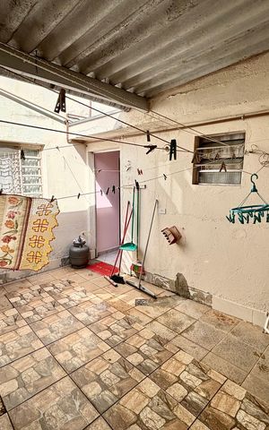 Casa para alugar com 100m², 3 quartos e sem vagaÁrea externa