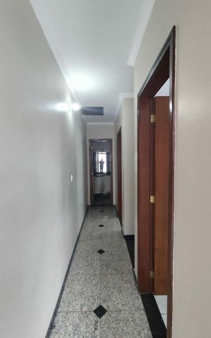 Casa à venda com 108m², 3 quartos e 2 vagas