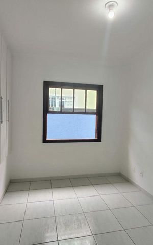 Casa à venda com 108m², 3 quartos e 2 vagas