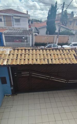 Casa à venda com 108m², 3 quartos e 2 vagas