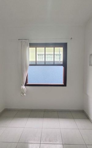 Casa à venda com 108m², 3 quartos e 2 vagas