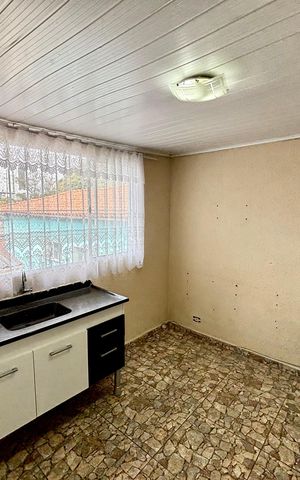 Casa para alugar com 24m², 1 quarto e sem vagaSala - Cozinha 