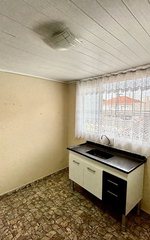 Casa para alugar com 24m², 1 quarto e sem vagaSala - Cozinha 