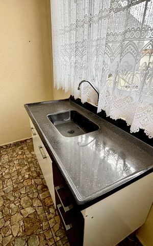 Casa para alugar com 24m², 1 quarto e sem vagaSala - Cozinha 