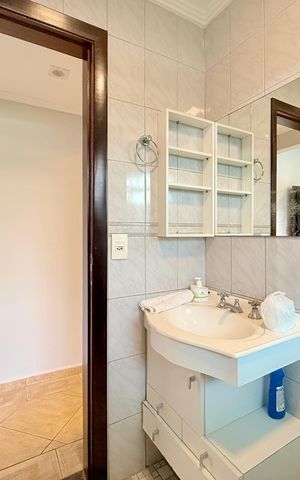 Casa para alugar com 70m², 2 quartos e sem vagaBanheiro 