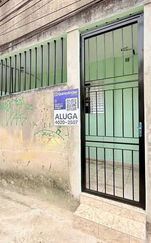 Casa para alugar com 70m², 2 quartos e sem vagaFachada 