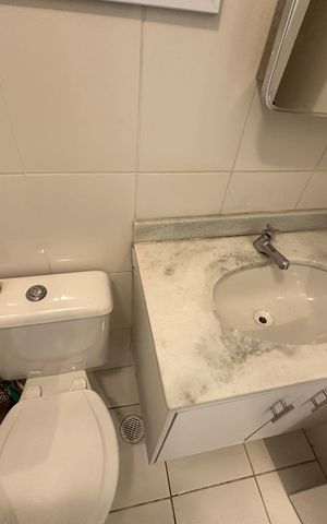 Apartamento à venda com 69m², 2 quartos e 1 vaga Apartamento à venda com 69m², 2 quartos e 1 vagaBanheiro