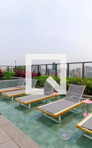 Studio para alugar com 24m², 1 quarto e sem vaga Studio para alugar com 24m², 1 quarto e sem vagaPiscina