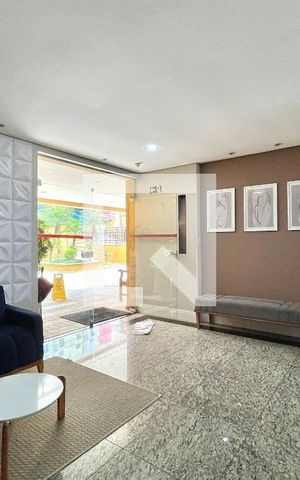 Apartamento à venda com 106m², 3 quartos e 2 vagas Apartamento à venda com 106m², 3 quartos e 2 vagasHall social