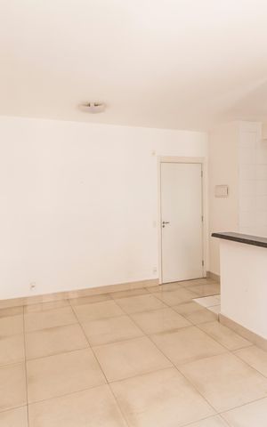 Apartamento à venda com 45m², 2 quartos e 1 vaga Apartamento à venda com 45m², 2 quartos e 1 vagaSala