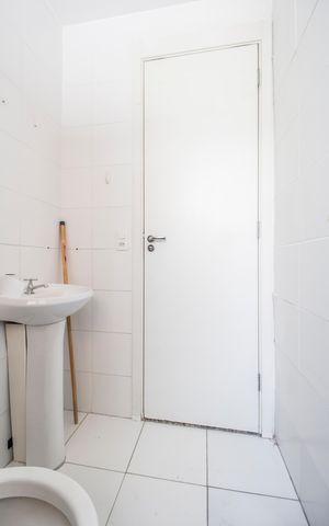 Apartamento à venda com 45m², 2 quartos e 1 vaga Apartamento à venda com 45m², 2 quartos e 1 vagaBanheiro