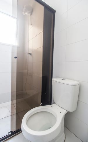 Apartamento à venda com 45m², 2 quartos e 1 vaga Apartamento à venda com 45m², 2 quartos e 1 vagaBanheiro