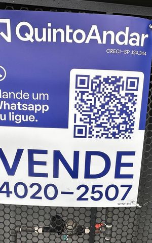 Casa à venda com 220m², 4 quartos e 2 vagas