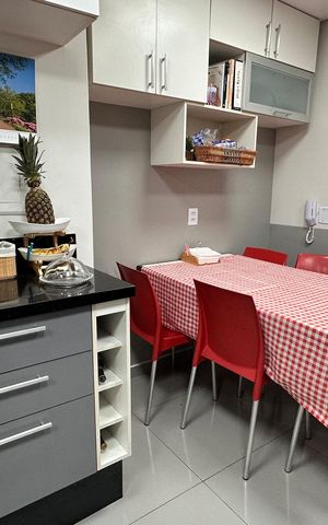 Casa à venda com 220m², 4 quartos e 2 vagas