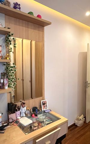 Casa à venda com 220m², 4 quartos e 2 vagas