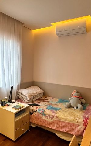 Casa à venda com 220m², 4 quartos e 2 vagas