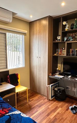 Casa à venda com 220m², 4 quartos e 2 vagas