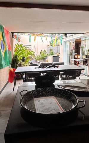 Casa à venda com 220m², 4 quartos e 2 vagas