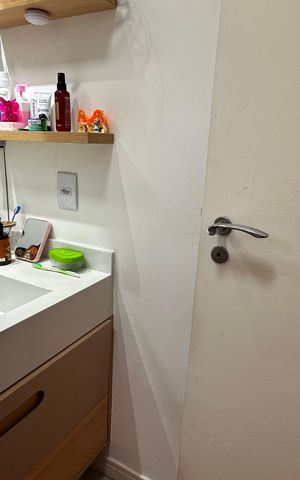Casa à venda com 220m², 4 quartos e 2 vagas